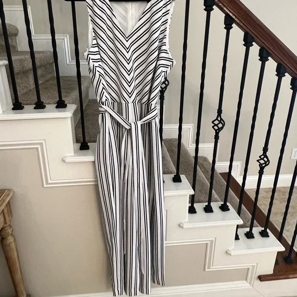 NWOT Banana Republic Black and White Striped Jumpsuit - Picture 4 of 13